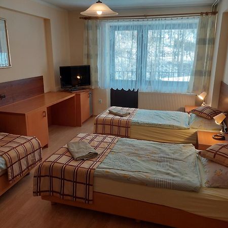 Hotel D.W. Lidia Korbielów Esterno foto